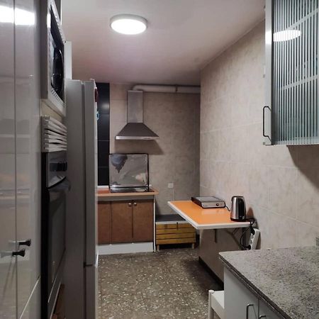 35-3- Комната В Квартире Для Семьи От 1 До 4 Человек В Центре Аликанте Alicante Exterior foto